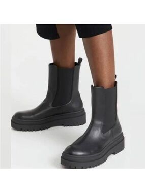 Good American Chelsea Lug Combat Boot Size 7.5